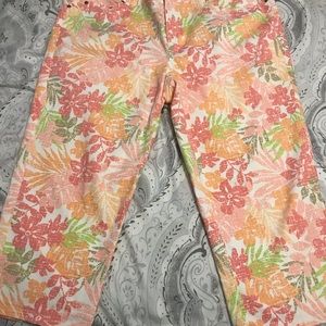 Melon and orange floral Capri